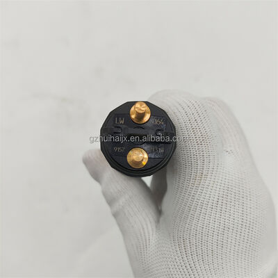 High Quality Excavator Spare Parts Diesel Common Rail Fuel  Injector 04902825 0445120064 for D8K Engine Injector