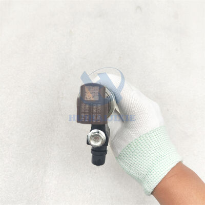 Excavator Engine Fuel Injector 095000-5921 095000-8530 095000-8740 095000-6190 095000-7380 095000-7390 095000-8740 095000-7400